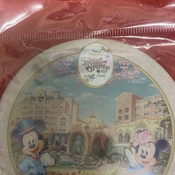 Tokyo Disney Resort 2024 TDS Fantasy Springs Hotel Tin Button New - Picture 3 of 8